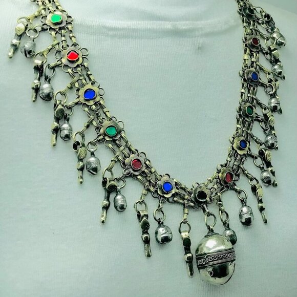 Vintage Bells Tribal Afghan Bib Necklace Silver Kuchi Bib Necklace With Bells - Picture 8 of 12